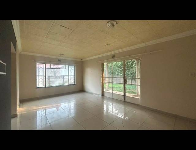 3 BEDROOM HOUSE FOR SALE IN ARBORETUM